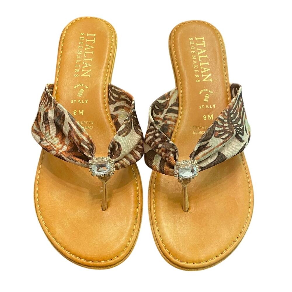 Italian Shoemakers Wedge Sandals 9M Brown Print Thong Rhinestone Resort Summer